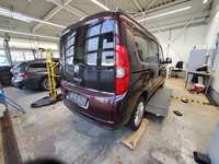 Náhľad zozadu sprava