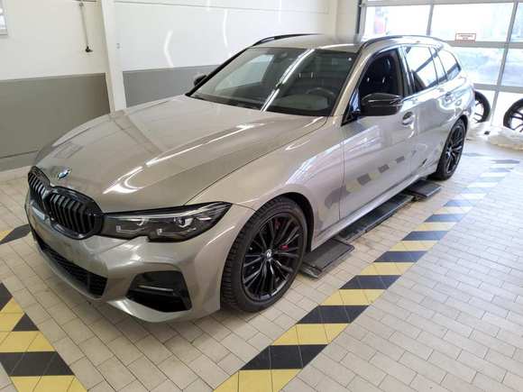 Náhľad spredu zľava