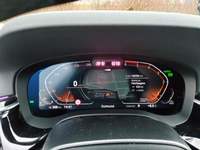 Pohľad na združený prístroj na palubnej doske