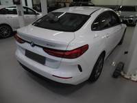 Náhľad zozadu sprava