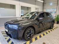 Náhľad spredu zľava