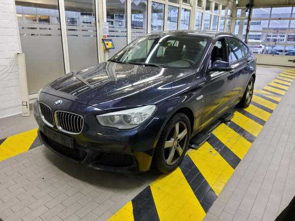 Náhľad spredu zľava