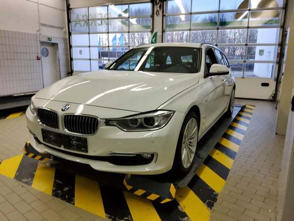 Náhľad spredu zľava