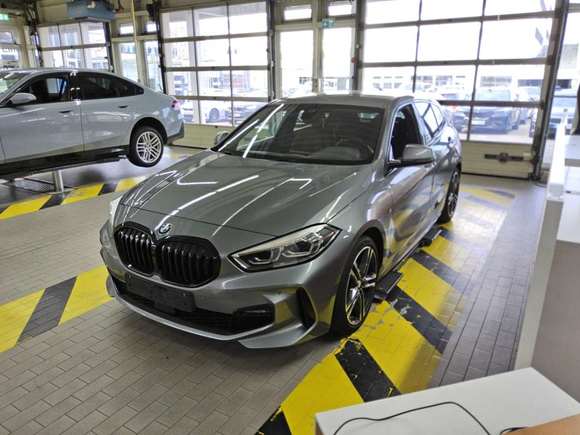 Náhľad spredu zľava