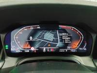 Pohľad na združený prístroj na palubnej doske