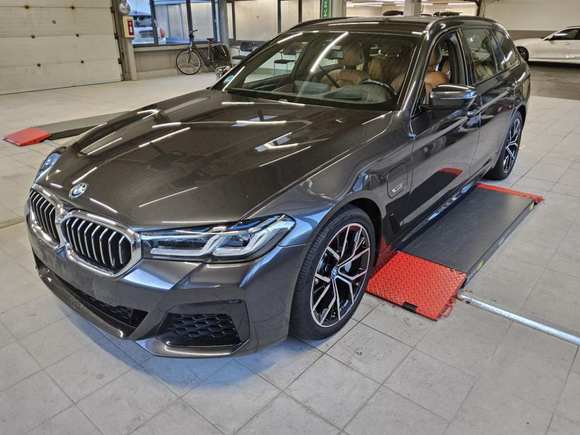 Náhľad spredu zľava