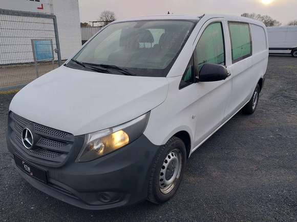 Náhled zpředu zleva