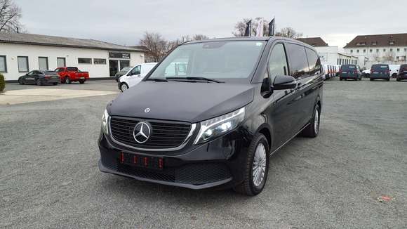 Náhled zpředu zleva