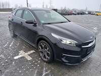 Pogled desno spredaj