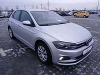 Pogled desno spredaj