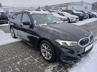 Pogled desno spredaj