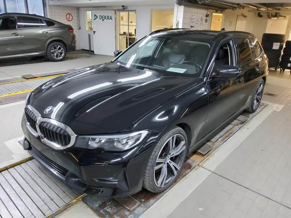 Вид спереди слева