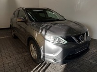 Pogled desno spredaj