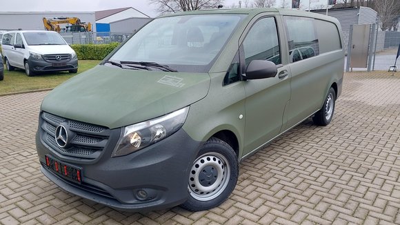 Náhled zpředu zleva