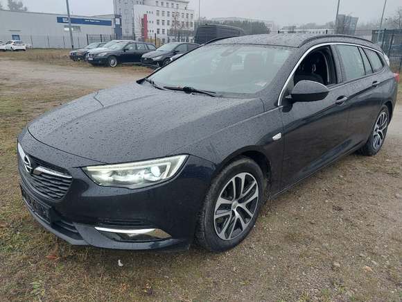 Vaizdas iš priekio kairės