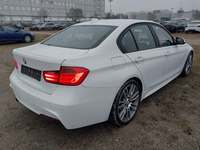 Vaizdas iš galo dešinės