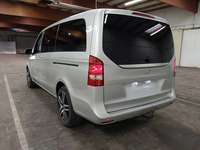 Vista trasera izquierda