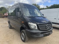 Náhled zpředu zprava