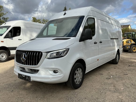 Náhled zpředu zleva