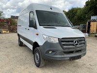 Náhled zpředu zprava