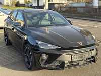 Вид спереди справа