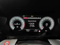 Pohľad na združený prístroj na palubnej doske