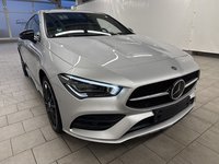 Вид спереди справа