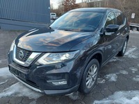 Pogled od napred levo