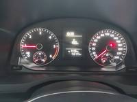 Pogled na kombinovani instrument