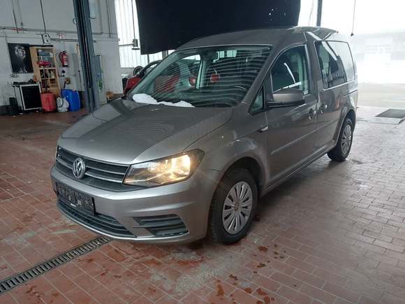 Pogled od napred levo