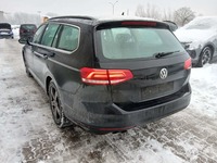 Pogled od pozadi levo