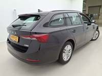 Náhled zezadu zprava