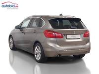 Pogled od pozadi levo