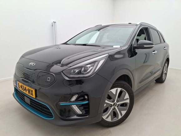 Náhled zpředu zleva