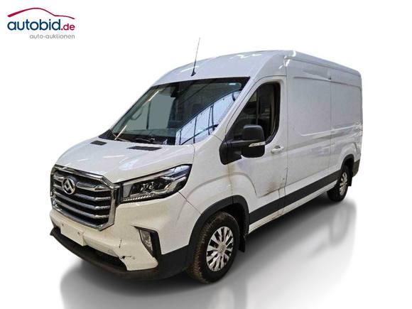 Pogled od napred levo