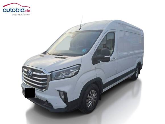 Pogled od napred levo