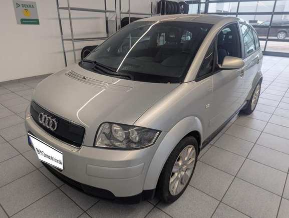 Vista anteriore sinistra