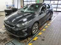 Vue de l’avant gauche