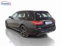 Pogled od pozadi levo