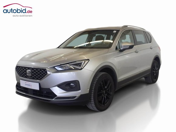 Pogled od napred levo