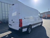 Vaade tagant paremalt