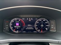 Вид на приборную панель