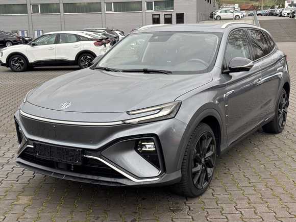 Вид спереди слева