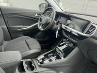 Вид на салон