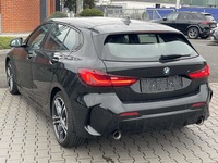 Вид сзади слева