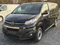 Вид спереди слева