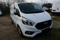 Pogled desno spredaj