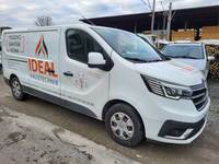 Pogled desno spredaj