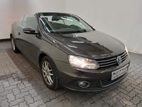 Pogled desno spredaj