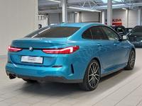 Náhľad zozadu sprava